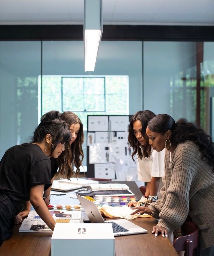 The business woman, I AM