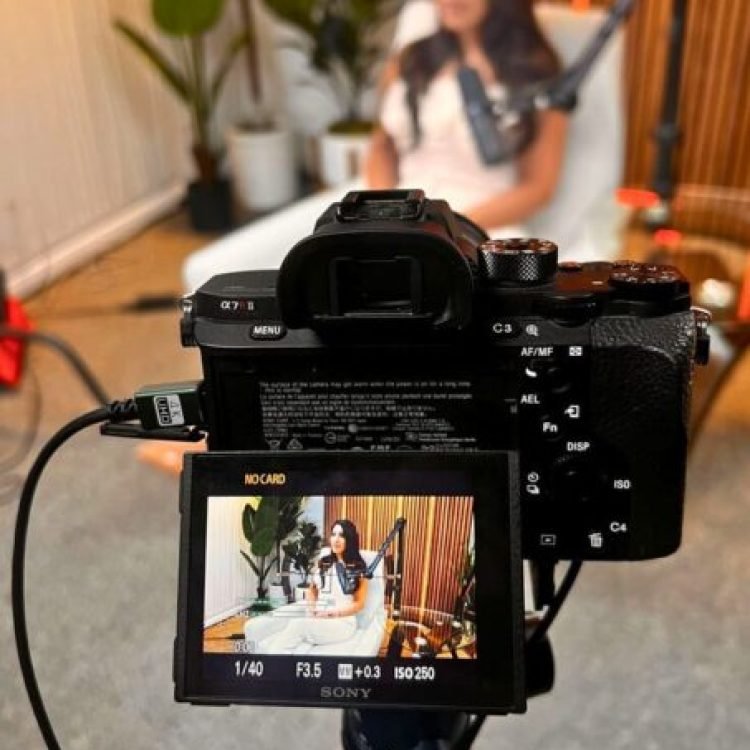 The Art of Podcasting as a Female Founder